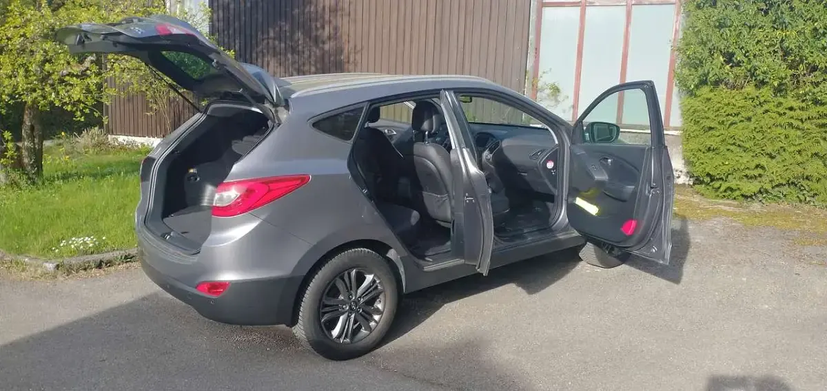 Gebraucht Hyundai ix35 135 PS (99 kW) 2015 Grau SUV
