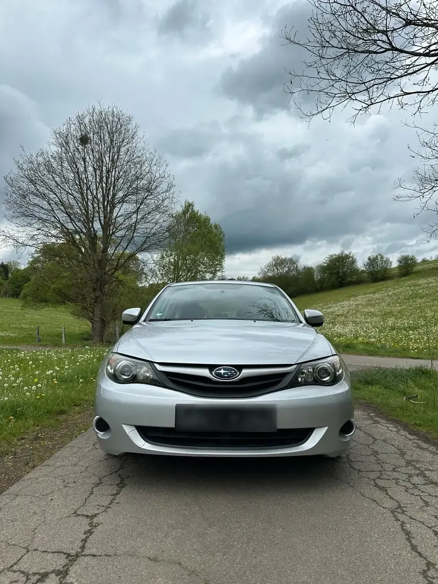 Gebraucht Subaru Impreza 109 PS (80 kW) 2010 Silber Limousine
