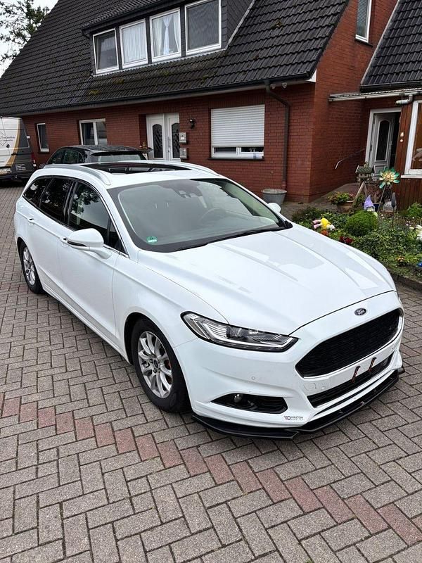 Weiß Gebraucht 2016 Ford Mondeo Titanium Kombi | 13.700 € (Fairer Preis) - Bild 1/4