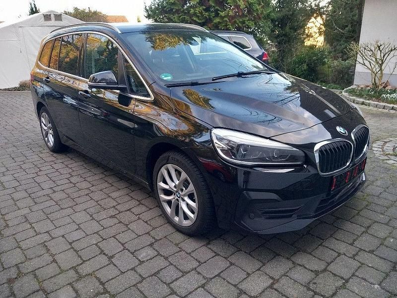 Gebraucht BMW 218 Gran Tourer 150 PS (110 kW) 2022 Schwarz ii/bonnet fluid black Van / Kleinbus