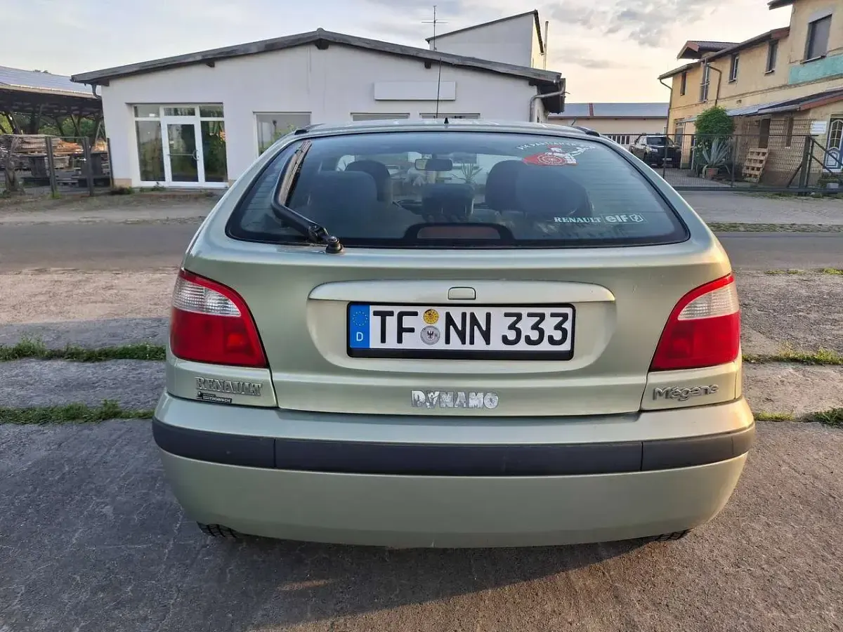 Gebraucht Renault Mégane II Expression 95 PS (69 kW) 2002 Bronze Limousine