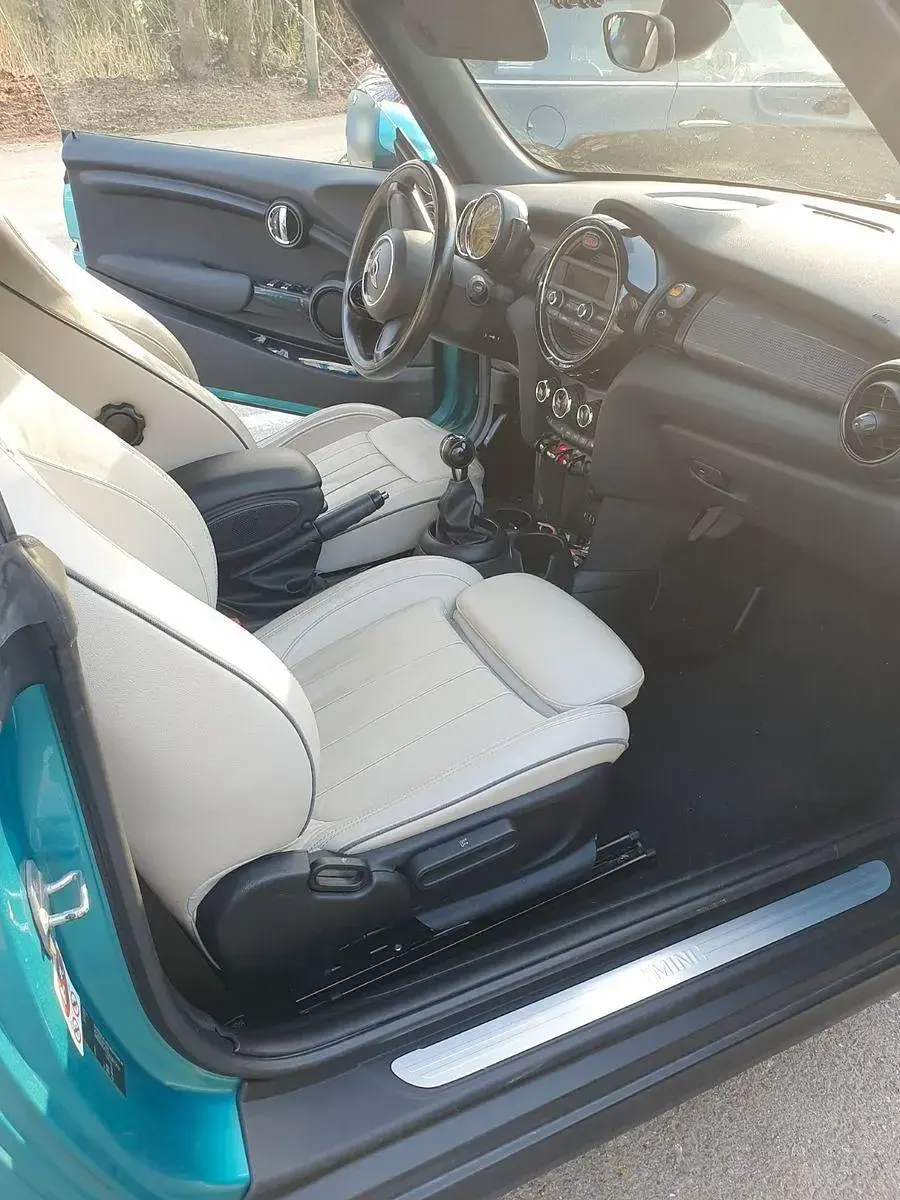 Used Mini ONE 102 HP (75 kW) 2017 Blue Hatchback