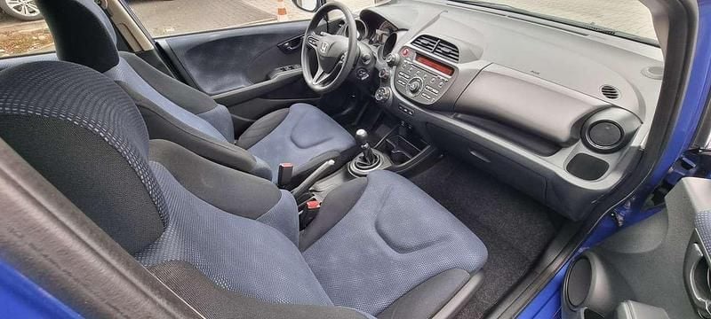 Gebraucht Honda Jazz 99 PS (72 kW) 2011 Blau Kleinwagen