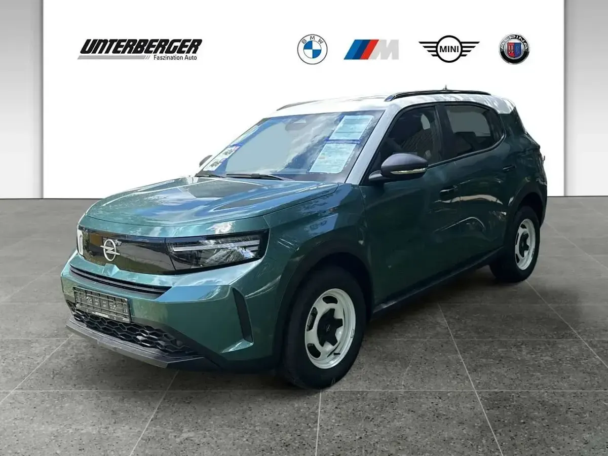 Neu Opel Frontera Edition 145 PS (106 kW) 2025 Khaki grün SUV