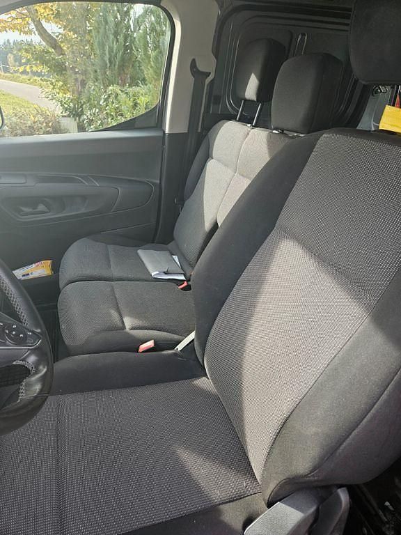 Gebraucht Opel Combo Edition 131 PS (96 kW) 2023 Grau Van / Kleinbus