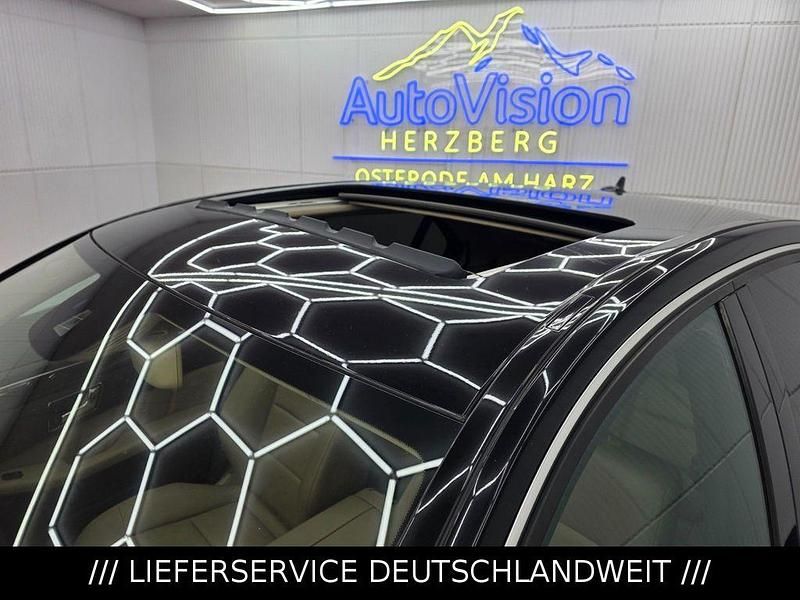 Gebraucht Mercedes E220 Avantgarde 170 PS (125 kW) 2011 Schwarz Limousine