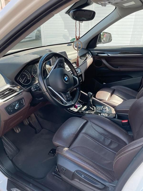 Gebraucht BMW X1 150 PS (110 kW) 2017 Weiß SUV