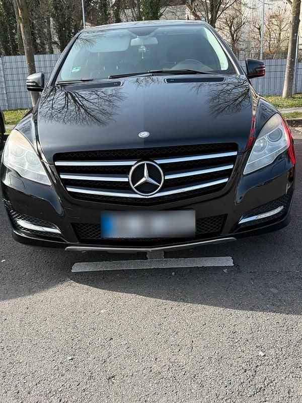 Gebraucht Mercedes R350 265 PS (194 kW) 2011 Schwarz Van / Kleinbus