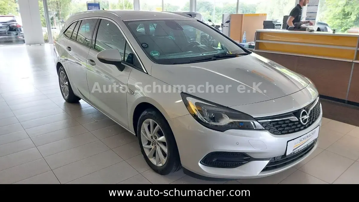 Gebraucht Opel Astra Elegance 131 PS (96 kW) 2020 Silber Kombi