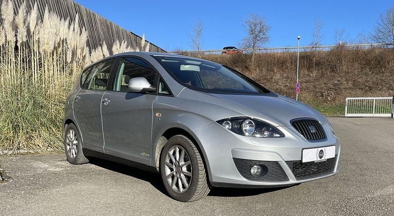 Silber Gebraucht 2011 Seat Altea Copa Van / Kleinbus | 4.500 € (Fairer Preis) - Bild 1/4