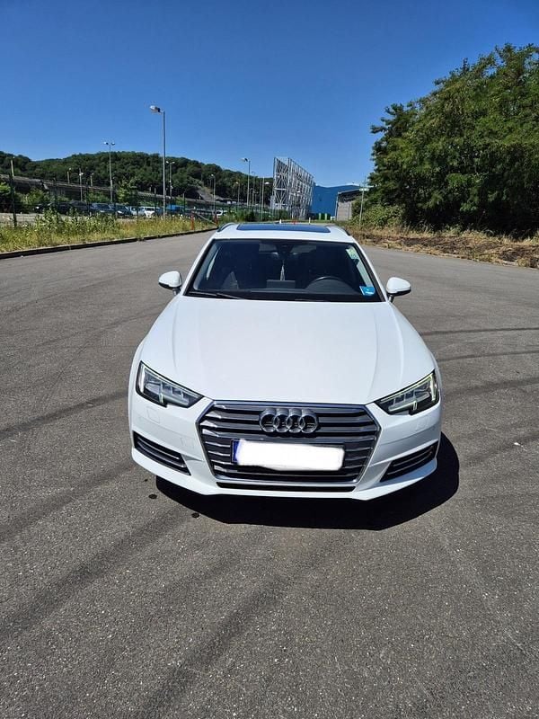 Gebraucht Audi A4 Sport 150 PS (110 kW) 2017 Weiß Kombi