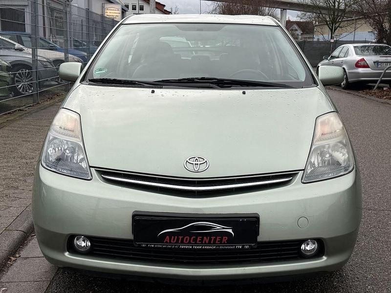 Gebraucht Toyota Prius Sol 77 PS (56 kW) 2007 Grün Limousine