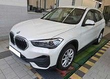 Silber Gebraucht 2021 BMW X1 Advantage SUV | 19.499 € (Fairer Preis) - Bild 1/4