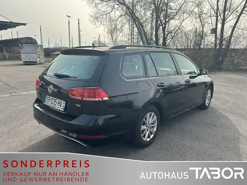 Second-hand VW Golf VII Comfortline 125 CP (91 kW) 2017 Unbekannt Break