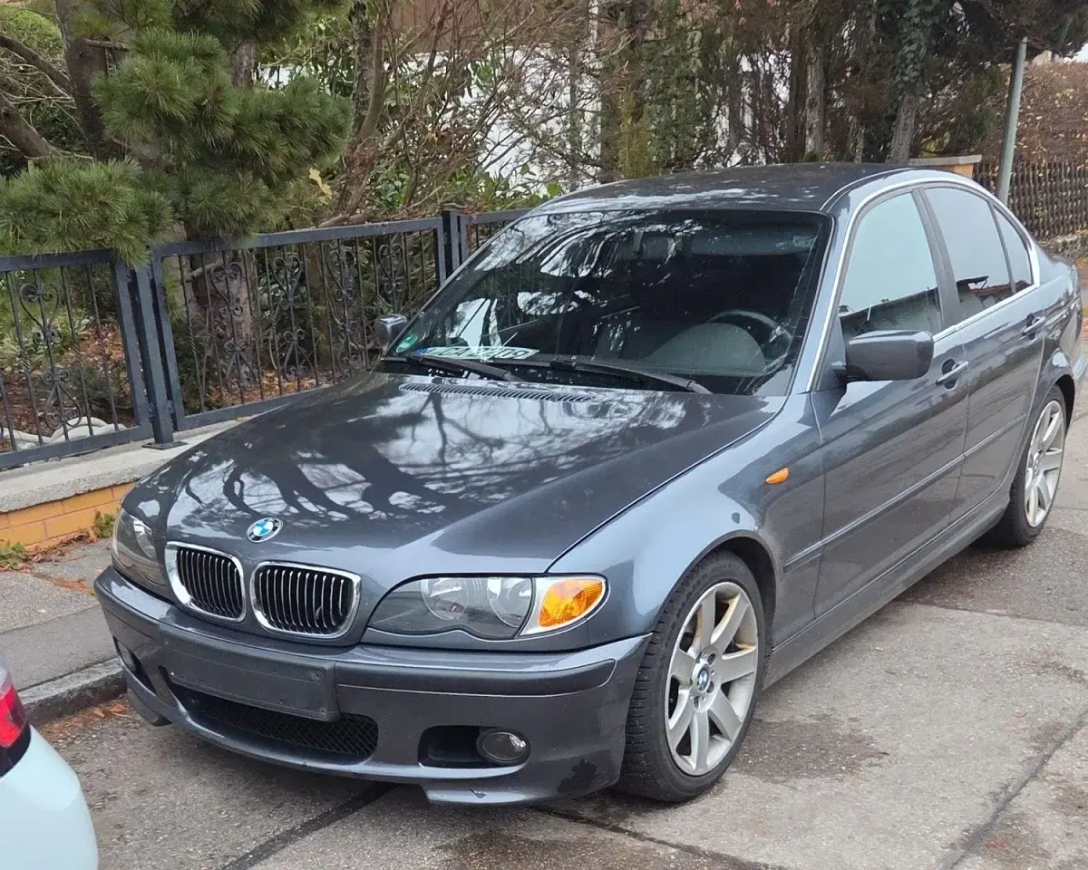 Gebraucht BMW 330 Performance 231 PS (169 kW) 2002 Grau Limousine
