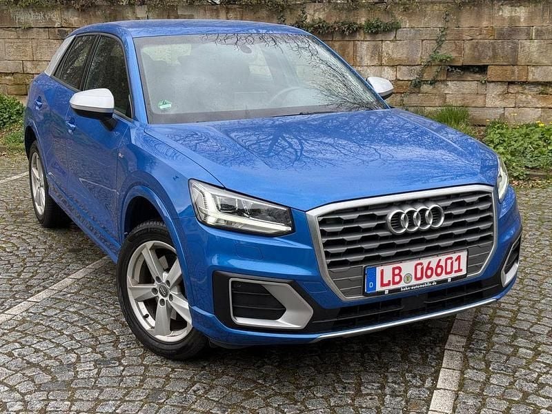 Gebraucht Audi Q2 Sport 116 PS (85 kW) 2018 Blau SUV