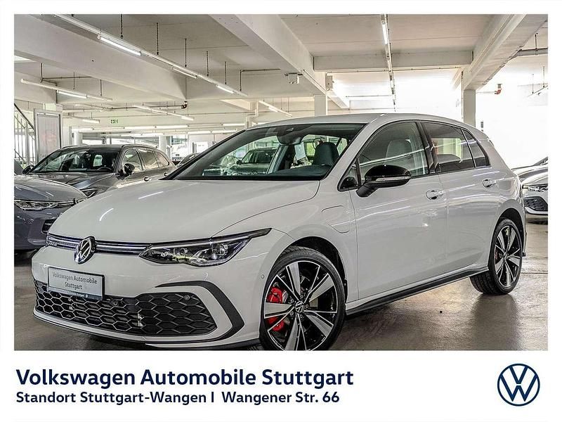 Pure white Gebraucht 2022 VW Golf VIII GTE Limousine | 24.730 € (Guter Preis) - Bild 1/4