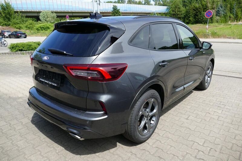 Neu Ford Kuga ST-Line 186 PS (136 kW) 2025 Magneticgrau (metallic) SUV