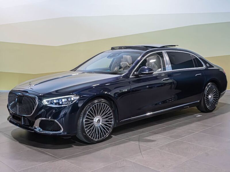 Blau Gebraucht 2023 Mercedes S680 Maybach Limousine | 163.600 € (Fairer Preis) - Bild 1/4
