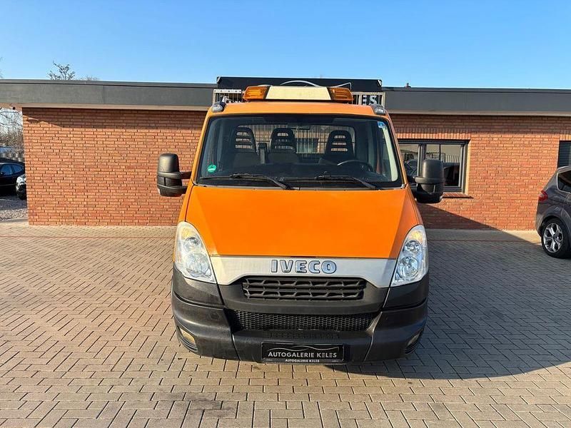 Gebraucht Iveco Daily 126 PS (92 kW) 2013 Orange Van / Kleinbus