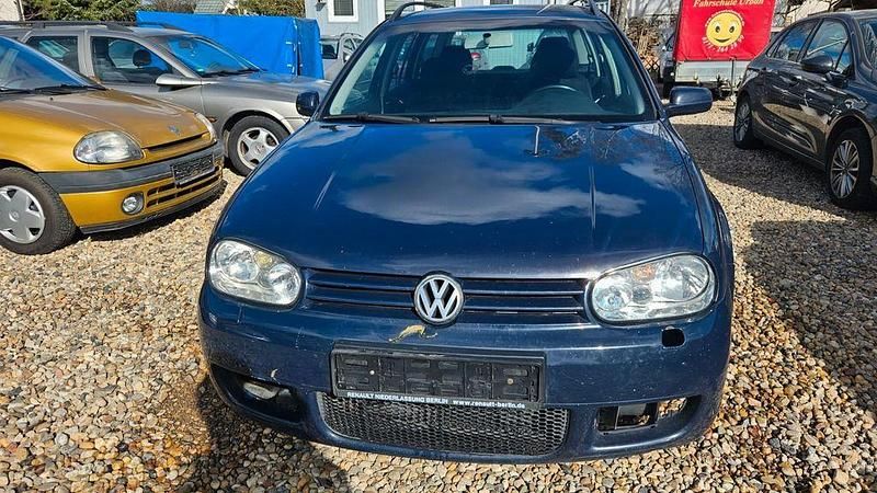 Gebraucht VW Golf IV Basis 131 PS (96 kW) 2002 Blau Kombi