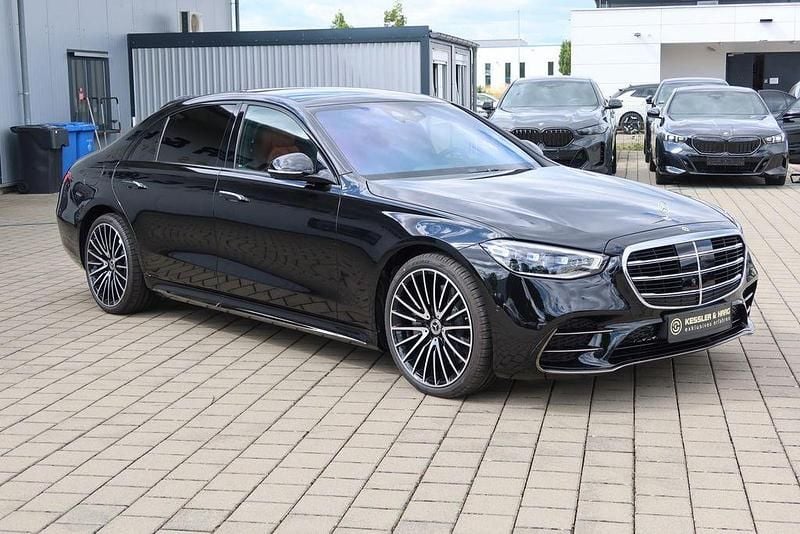 Neu Mercedes S500 Night 449 PS (330 kW) 2025 Obsidianschwarz  lack Limousine