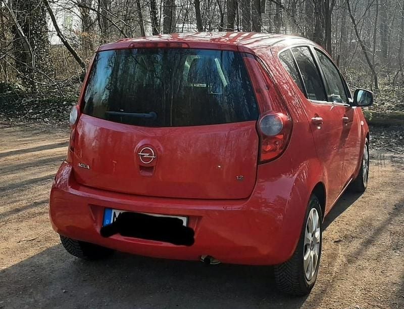Gebraucht Opel Agila Edition 86 PS (63 kW) 2008 Rot Limousine