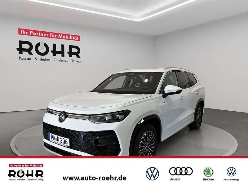 Pure white Gebraucht 2025 VW Tayron IQ Drive SUV | 55.331 € (Superpreis) - Bild 1/4