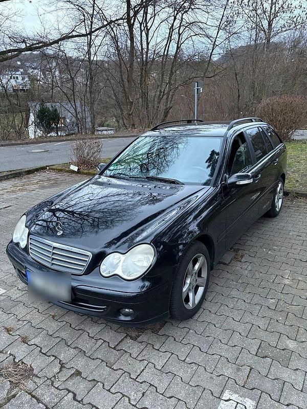Gebraucht Mercedes C220 150 PS (110 kW) 2005 Schwarz Kombi