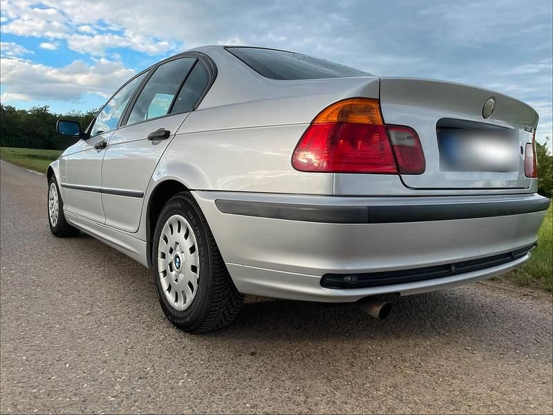 Second-hand BMW 316 105 CP (77 kW) 2000 Gri Berlinǎ