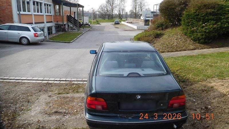 Gebraucht BMW 520 139 PS (102 kW) 2000 Grün Limousine