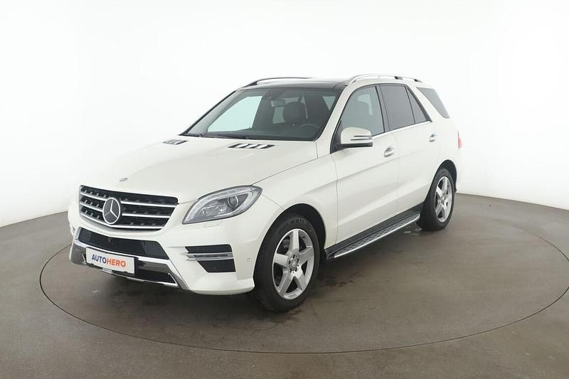 Weiß Gebraucht 2015 Mercedes ML350 SUV | 28.970 € (Fairer Preis) - Bild 1/3