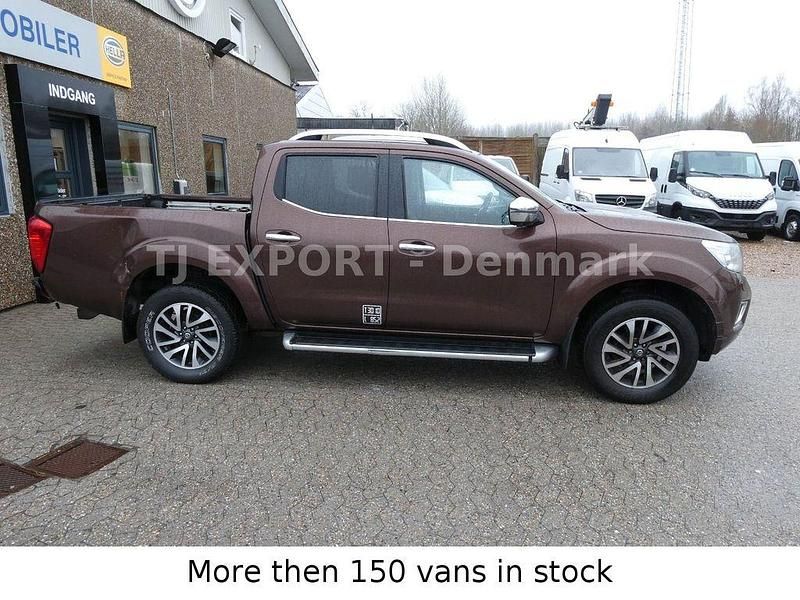 Gebraucht Nissan Navara Tekna 190 PS (139 kW) 2016 Braun Abholung