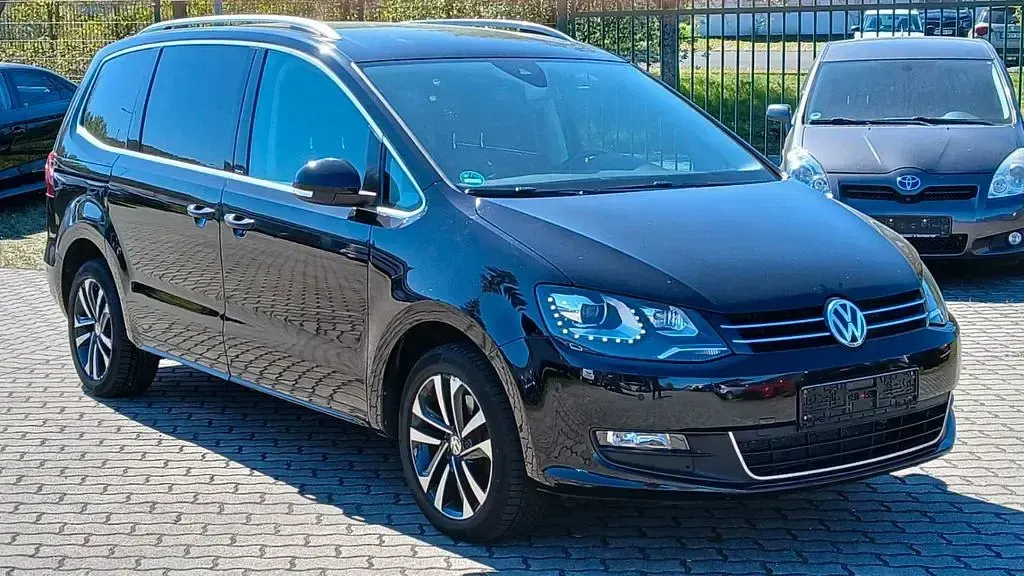 Gebraucht VW Sharan IQ Drive 177 PS (130 kW) 2019 Schwarz Van / Kleinbus