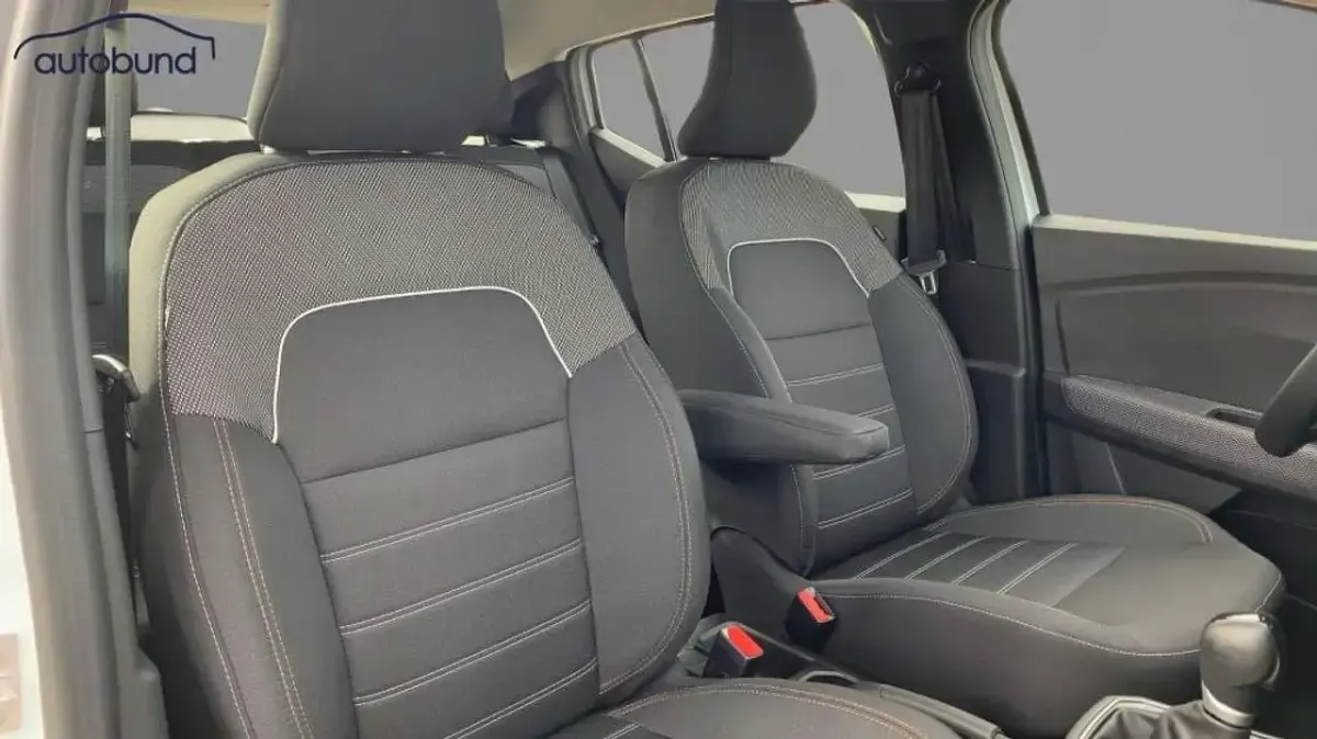 Neu Dacia Sandero Expression 91 PS (66 kW) 2025 Weiss / arktisweiss Kleinwagen