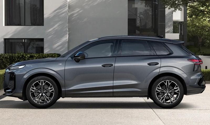 Neu Audi Q3 Ambiente 150 PS (110 kW) 2026 Daytonagrau perleffekt SUV