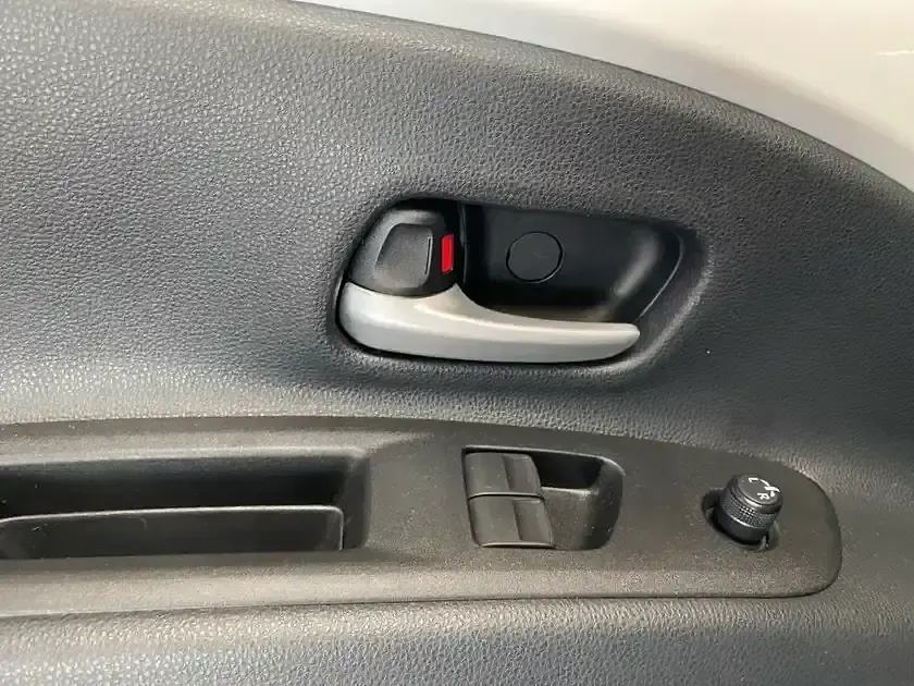 Gebraucht Toyota Aygo Play 72 PS (52 kW) 2024 Schneeweiß Kleinwagen