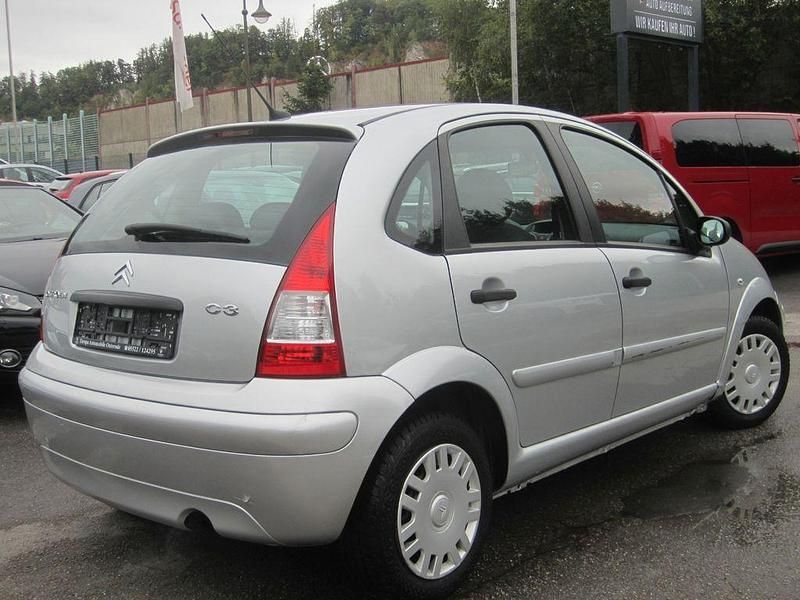 Gebraucht Citroën C3 Tonic 60 PS (44 kW) 2009 Grau Kleinwagen