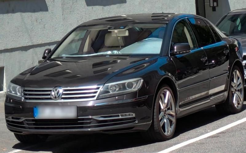 Andere farben Gebraucht 2011 VW Phaeton Limousine | 11.500 € (Etwas zu teuer) - Bild 1/4