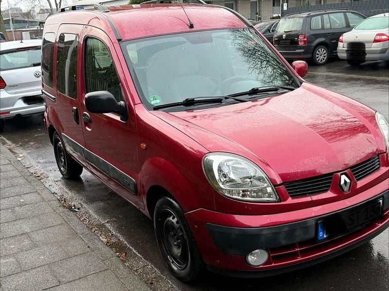 Gebraucht Renault Kangoo Privilege 95 PS (69 kW) 2004 Rot Van / Kleinbus