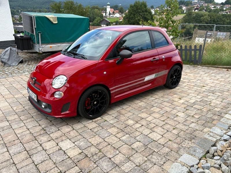 Gebraucht Abarth 595 Competizione 160 PS (117 kW) 2013 Rot Kleinwagen