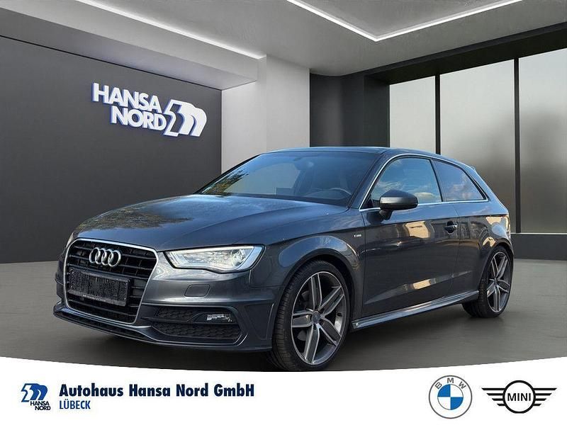 Grau Gebraucht 2015 Audi A3 S-Line Limousine | 7.888 € (Fairer Preis) - Bild 1/4