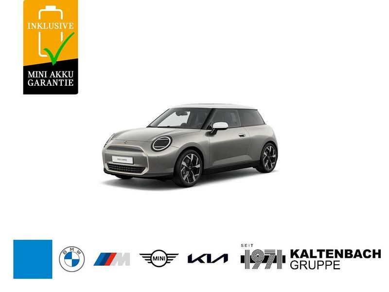 Melting silver Gebraucht 2025 Mini Cooper Favoured Kleinwagen | 30.490 € (Guter Preis) - Bild 1/2