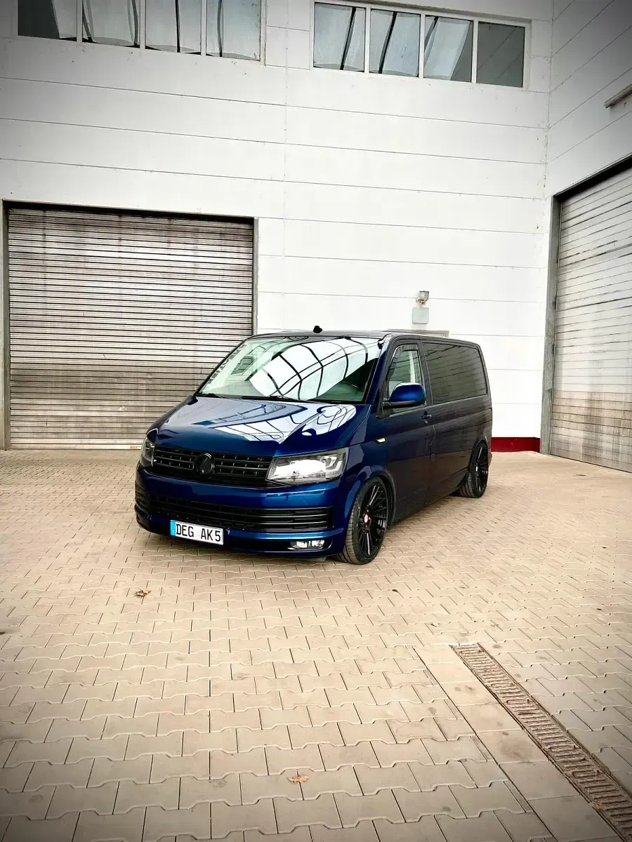 Gebraucht VW Multivan Startline 131 PS (96 kW) 2009 Blau Van / Kleinbus