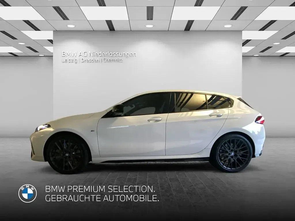 Gebraucht BMW M135 M Sport 317 PS (233 kW) 2025 Weiß Kleinwagen