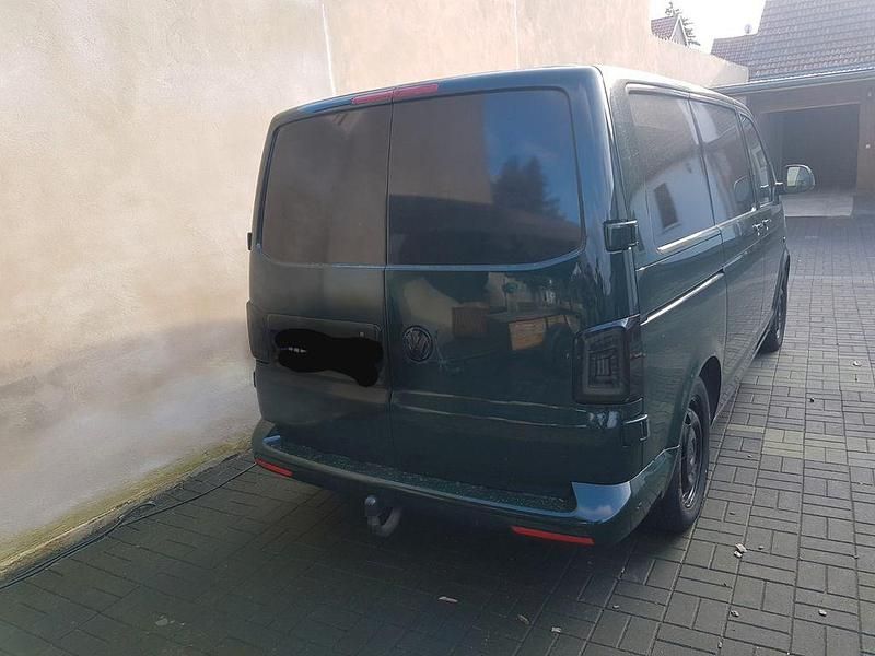 Gebraucht VW Transporter 140 PS (102 kW) 2014 Grün Van