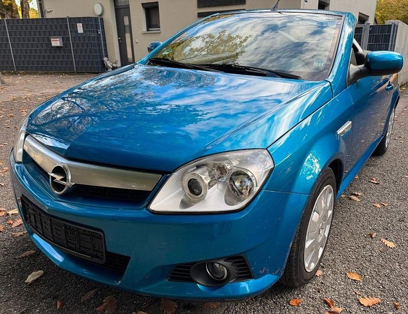 Blau Gebraucht 2006 Opel Tigra Enjoy Cabrio | 3.500 € (Fairer Preis) - Bild 1/4