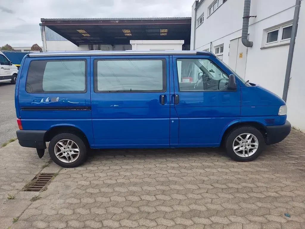 Gebraucht VW T4 102 PS (75 kW) 1999 Blau Van