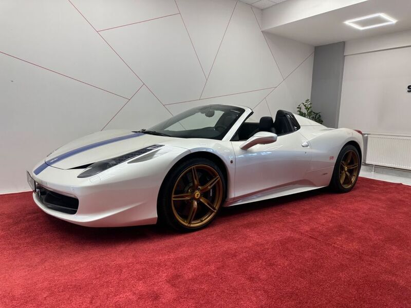 Weiß Gebraucht 2012 Ferrari 458 Cabrio | 278.458 € - Bild 1/4