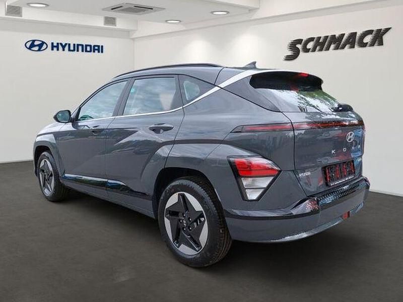 Gebraucht Hyundai Kona Advantage 114 kW (156 PS) 2024 Grau SUV